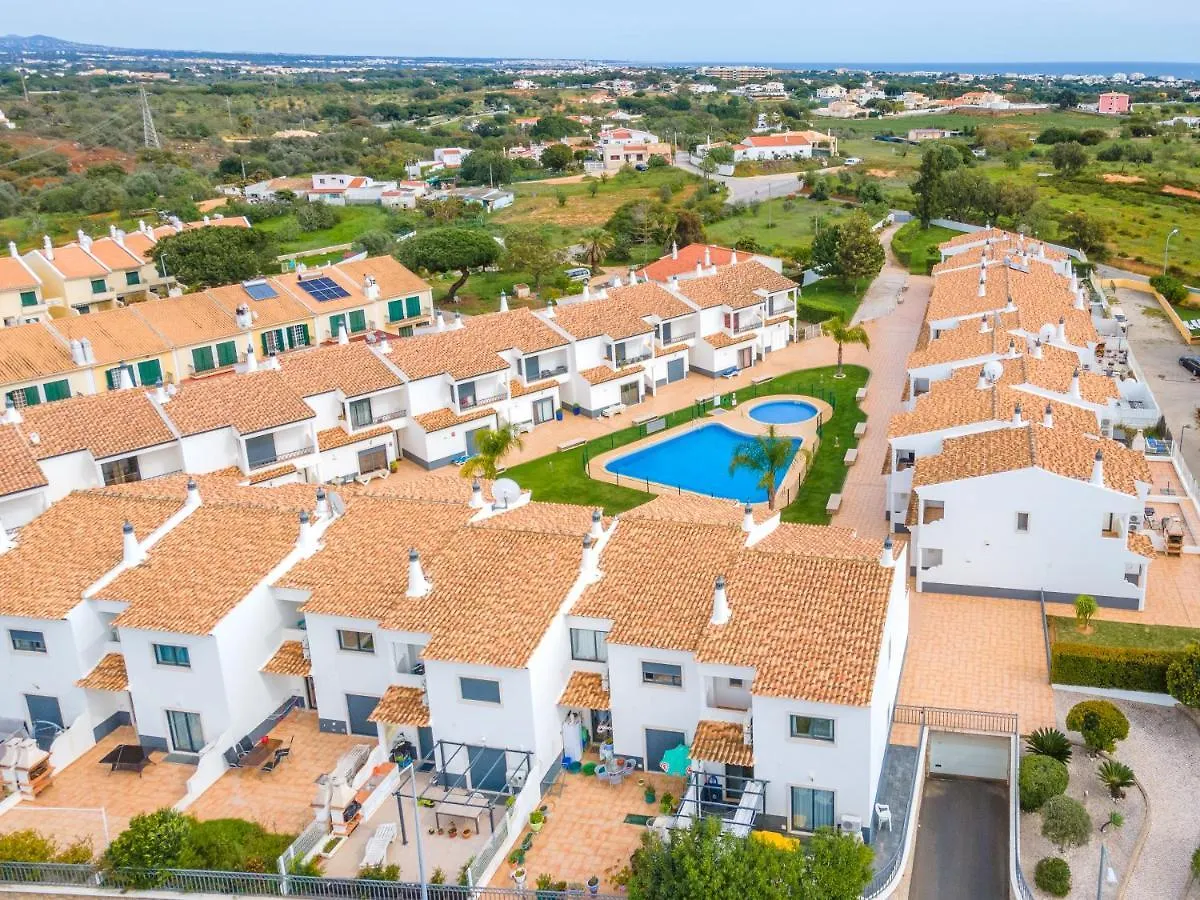 Magnolia Village - A By Hellovacations Albufeira